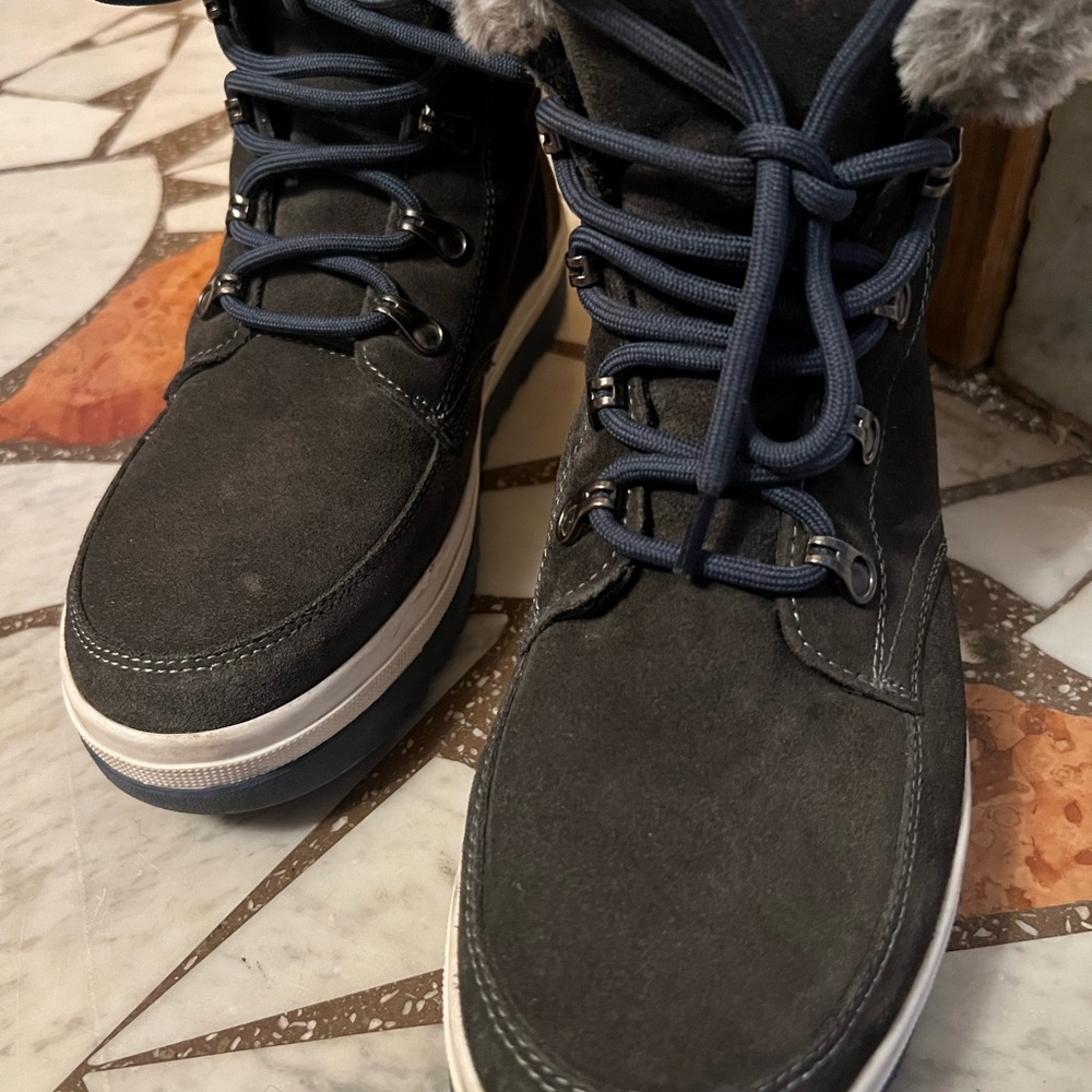 Cougar Black and Gray Winter Boots - Picture 5 of 10